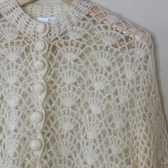 Soft Surroundings Ivory White Open Crochet Knit Scallop Button Tunic Top Sweater - Picture 12 of 17